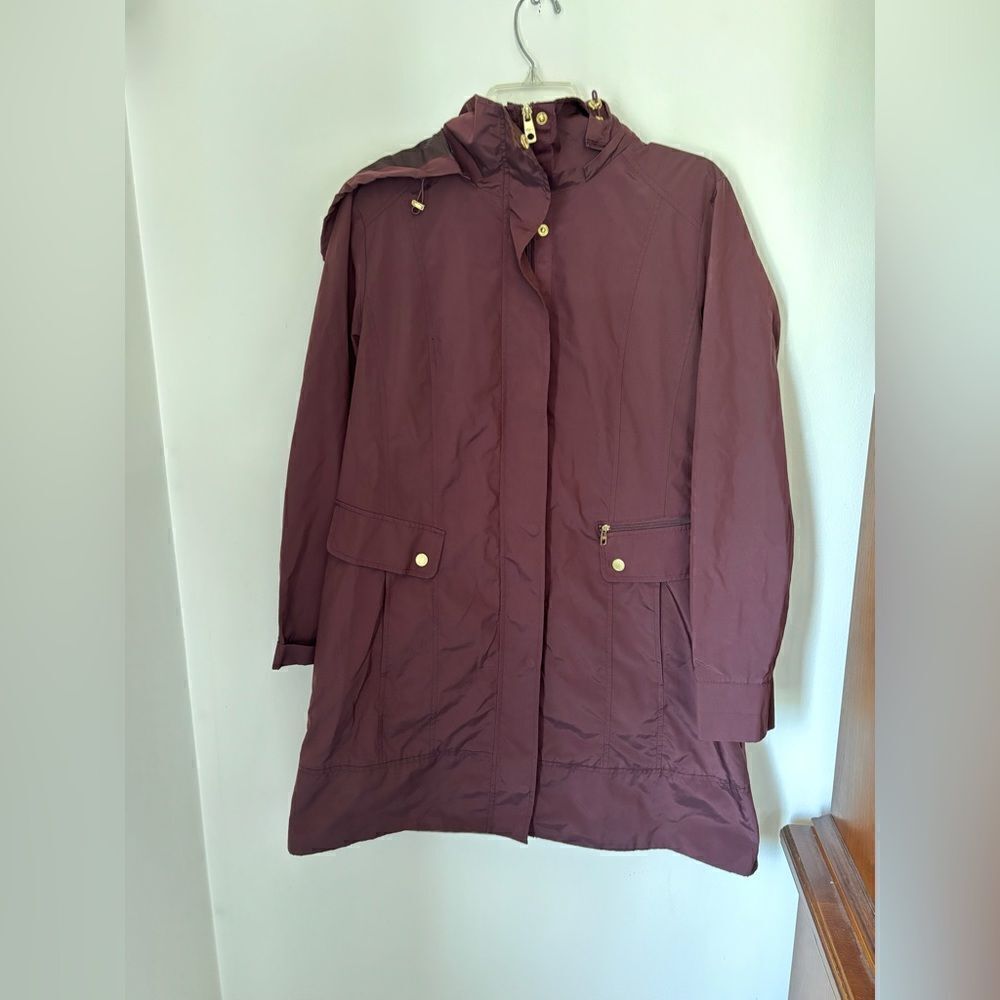 Cole Haan Signature Hooded Rain Jacket Anorak Wine Gold Hardware - Picture 11 of 14
